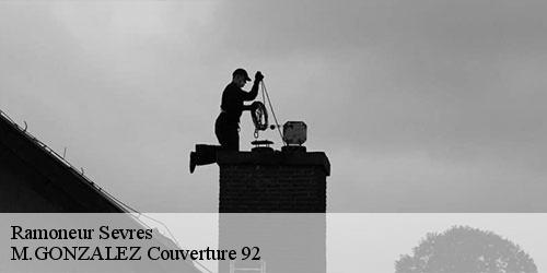 Ramoneur  sevres-92310 M.GONZALEZ Couverture 92